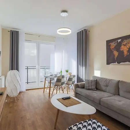 Sunny In Oldtown Apartment Gdansk